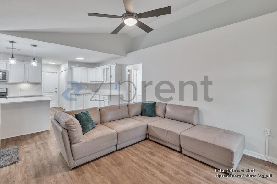 Building Photo - 1038 Malletwood Dr