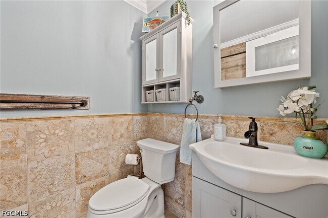 Building Photo - 9597 Halyards Ct