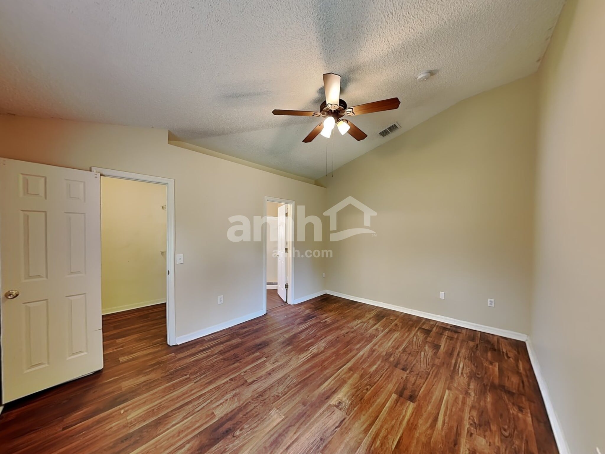 Building Photo - 1228 Welch Ridge Ter