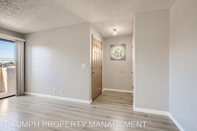 Building Photo - 2 br, 2 bath House - 2977 Juniper Hills Bl...