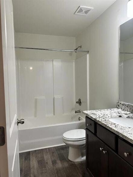 Building Photo - 5635 Parkview Ln