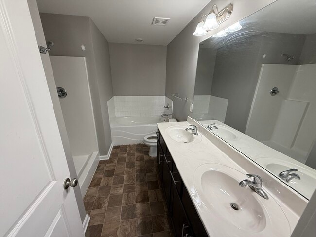 Building Photo - 2325 Tanksley Way