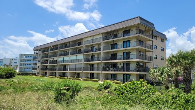Building Photo - 4100 Ocean Beach Blvd