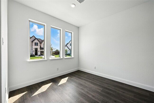 Building Photo - Brand New 4 Bedroom in Celina