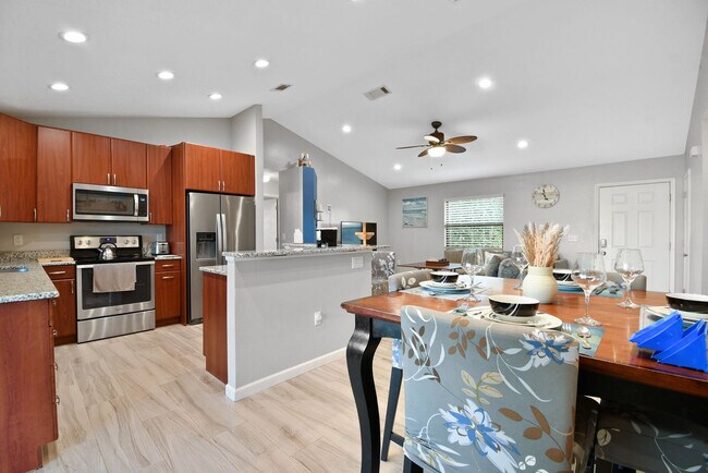 Building Photo - 2883 N Lockwood Meadows Blvd