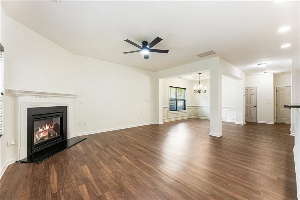 Building Photo - 13294 Kemper Rd