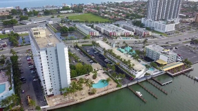 Building Photo - 1865 79th Street Causeway