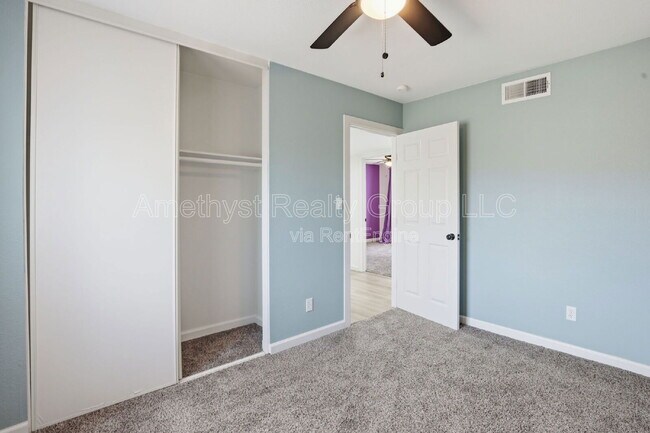 Building Photo - 6201 W Acoma Dr