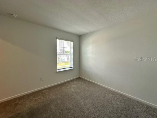 Building Photo - 4012 NE 30th Ter
