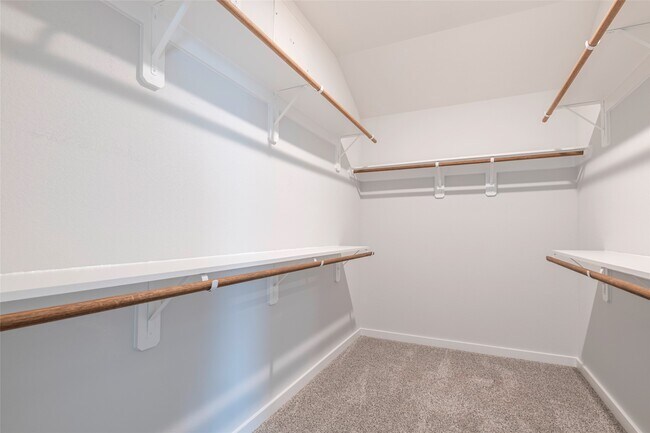 Building Photo - 4519 Pinehurst Trce Dr