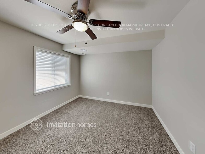 Building Photo - 4813 Neon Way