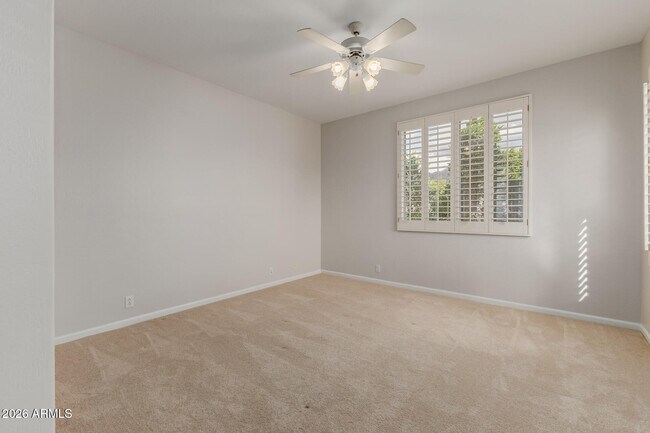 Building Photo - 10872 E Raintree Dr