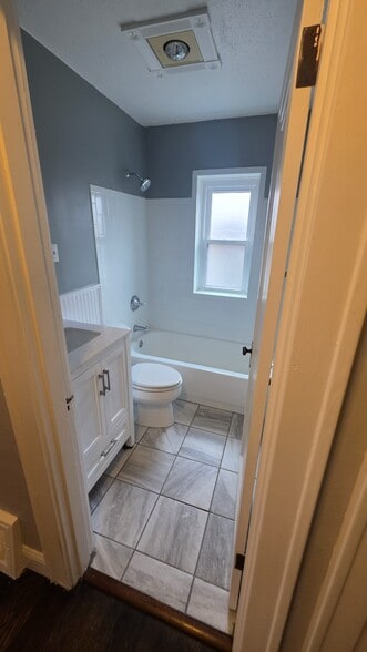 Building Photo - 1414 Louisville Ave