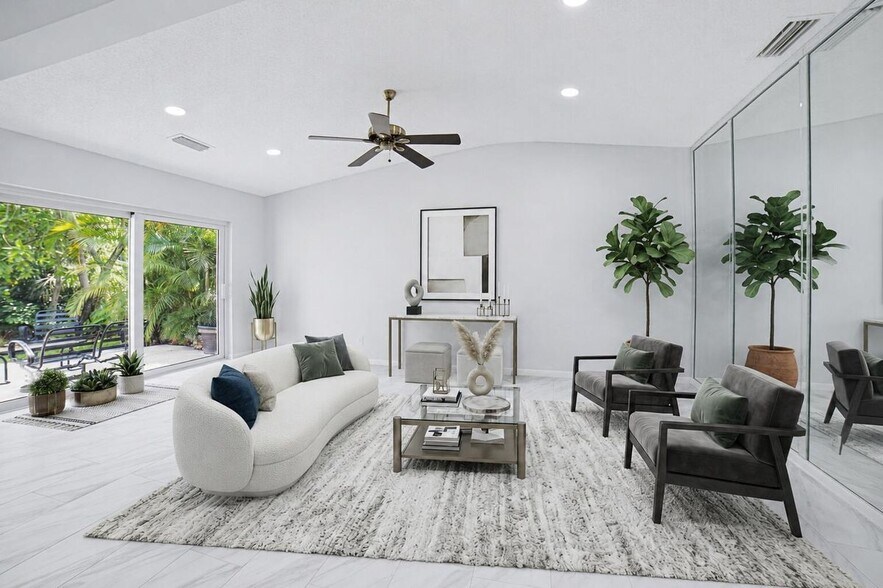 Building Photo - 5284 Breadfruit Cir
