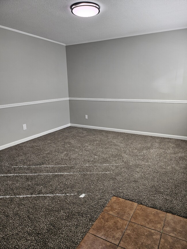 Building Photo - 2347 Grayson Valley Cir