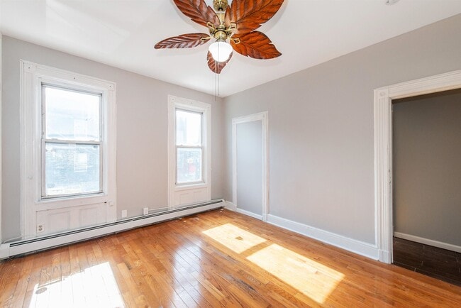 Building Photo - 2903 Central Ave