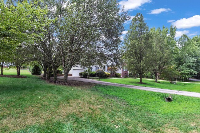 Building Photo - Ranch Floorplan with Upstairs Bonus Room on .78 acres! 2 Car Garage