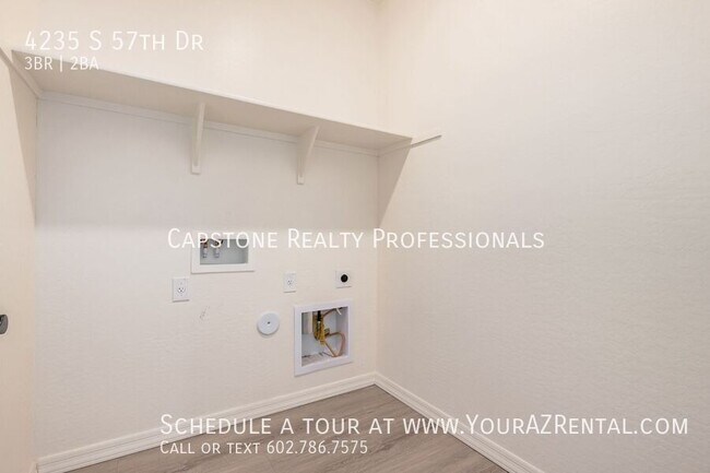 Building Photo - 4235 S 57th Dr