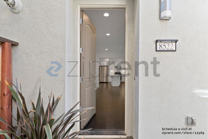 Building Photo - 8522 Jetty Wy