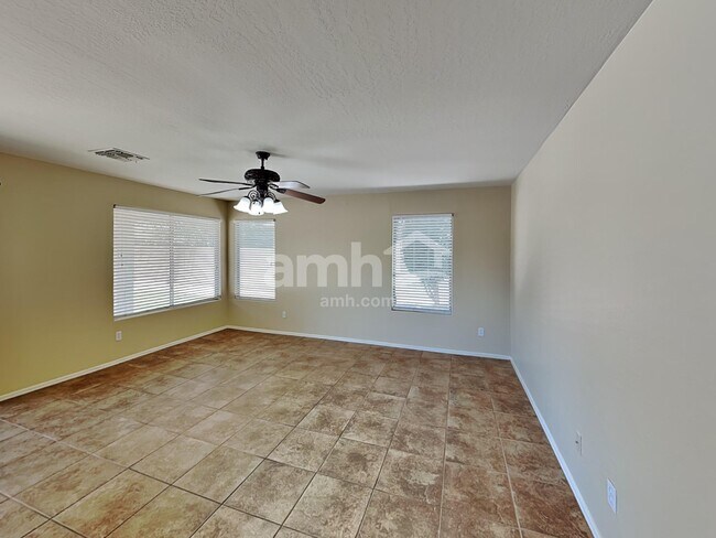 Building Photo - 4242 E Patrick St