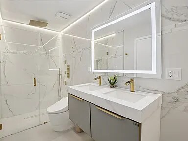 Building Photo - 665 Eastpointe Pky