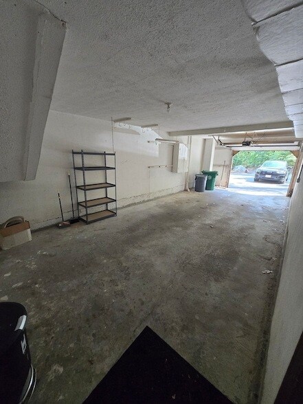 Building Photo - 54 Voyagers Ln