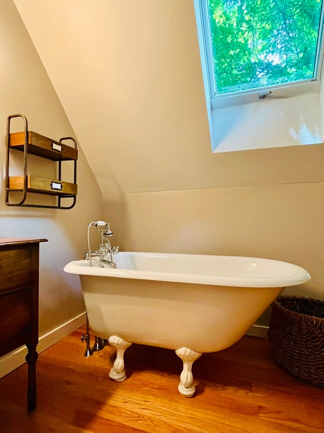 Building Photo - 83 Washington Ave