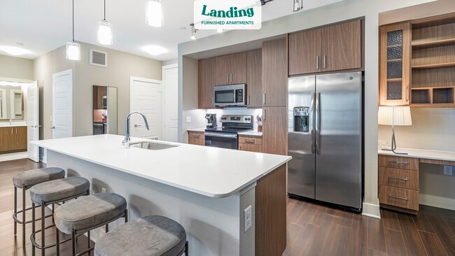 Building Photo - 15250 Quorum Dr