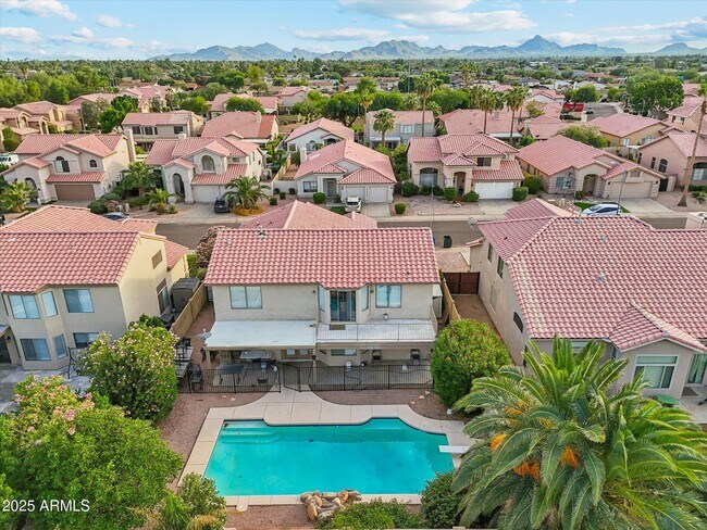 Building Photo - 4432 E Anderson Dr