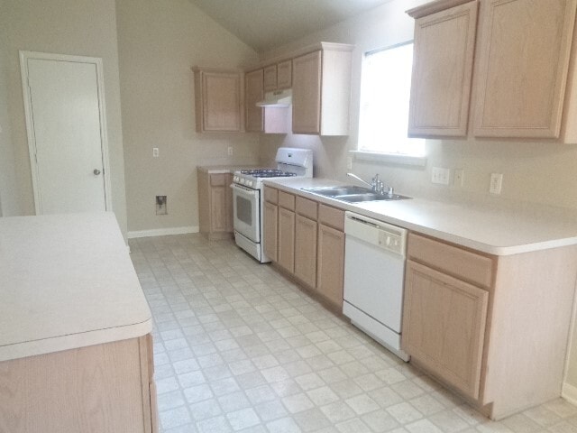 Building Photo - 446 N Compass Rose Cir