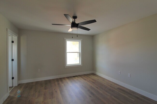Building Photo - Brand New 3 Bedroom, 2.5 Bath Home – Walking Distance to Downtown Harrisonburg