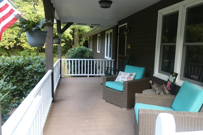 Building Photo - 25049 Ocean Gateway