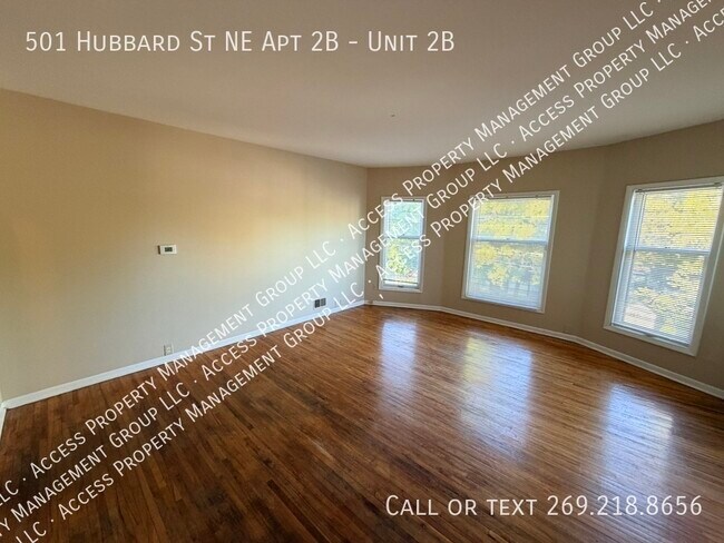 Building Photo - 501 Hubbard St NE