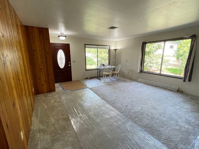 Building Photo - 97860 Chilcote Ln