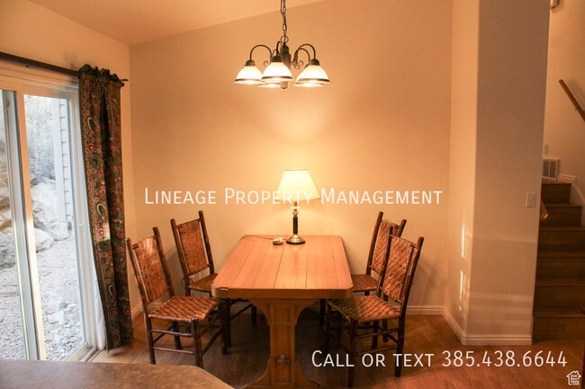 Building Photo - 412 Simoron Dr