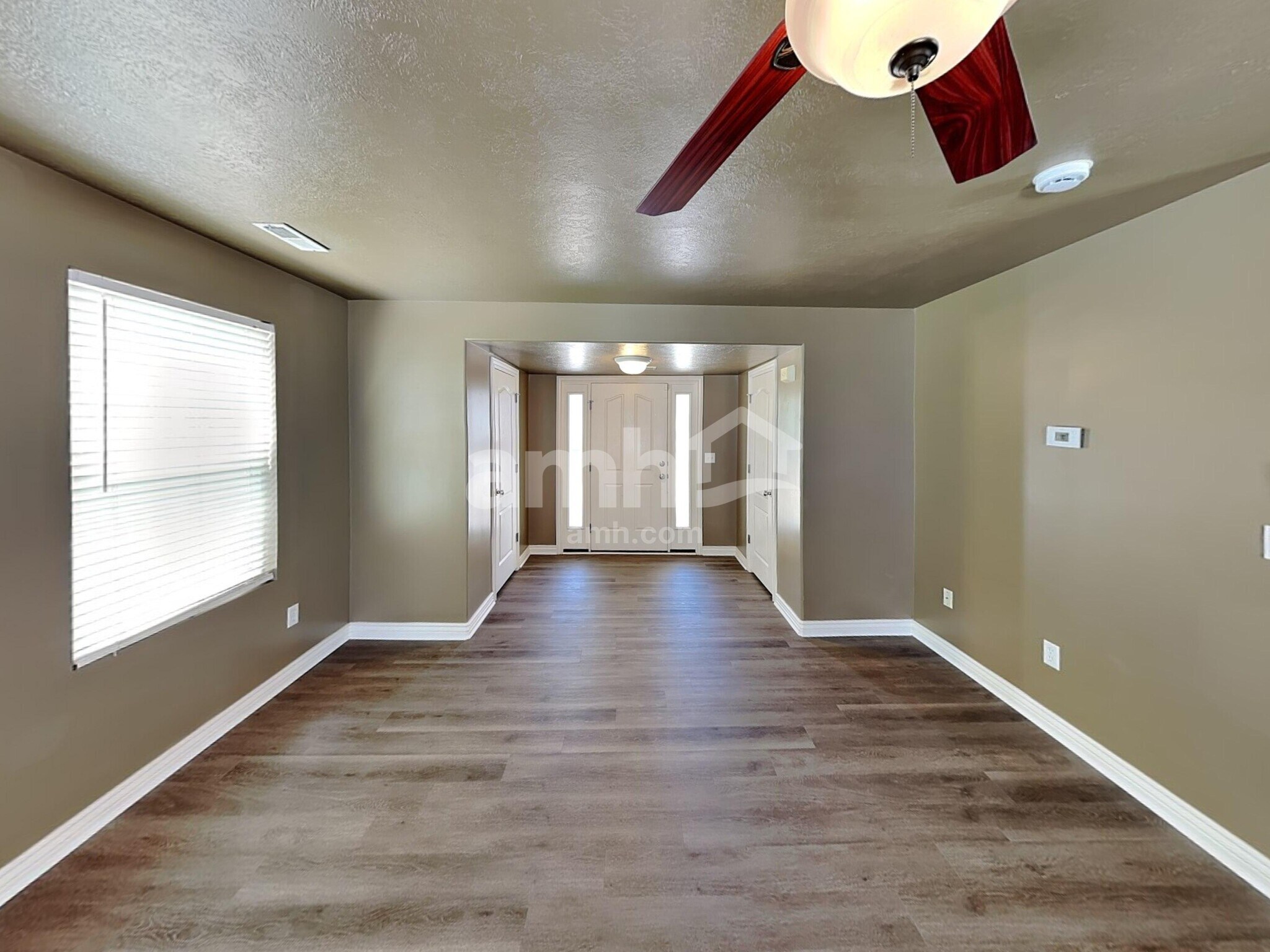 Building Photo - 37 N Montrose Dr
