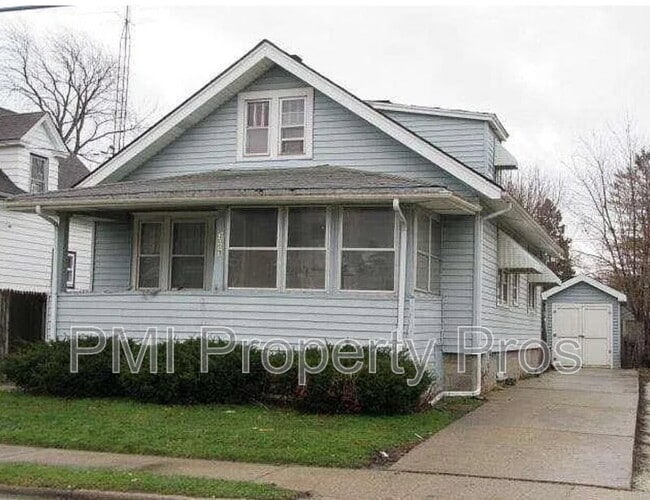 Primary Photo - 2009 45th St