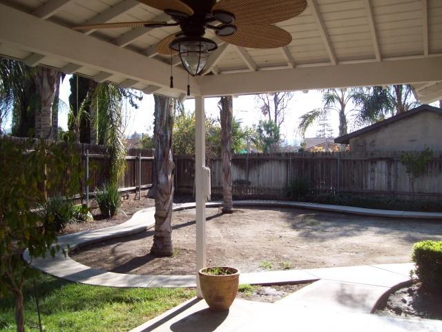 Building Photo - 420 S Mesita Pl