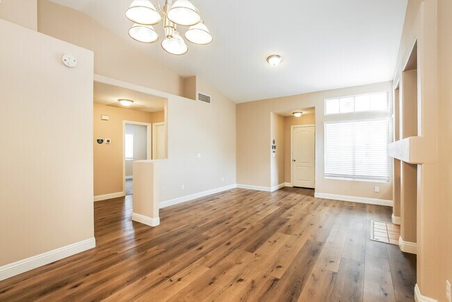 Building Photo - 3347 Steppe St