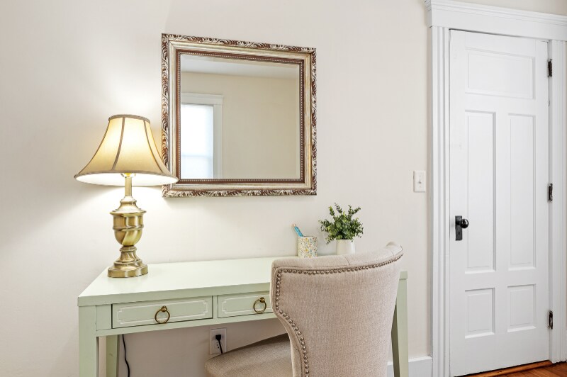 Building Photo - 284 Highland St