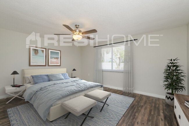 Building Photo - 7005 Brentwood Dr