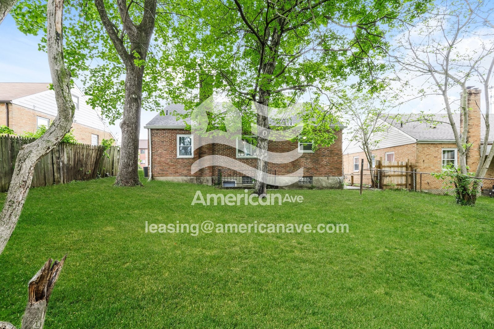 Building Photo - 1217 W Galbraith Rd