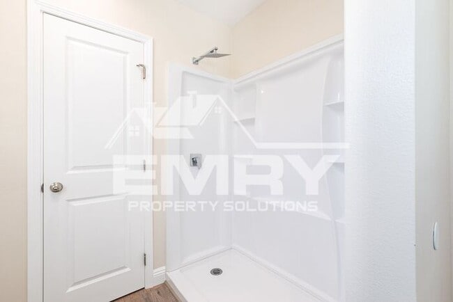 Building Photo - New 3 Bedroom 1 Bathroom House for Rent in Ontario CA 91764