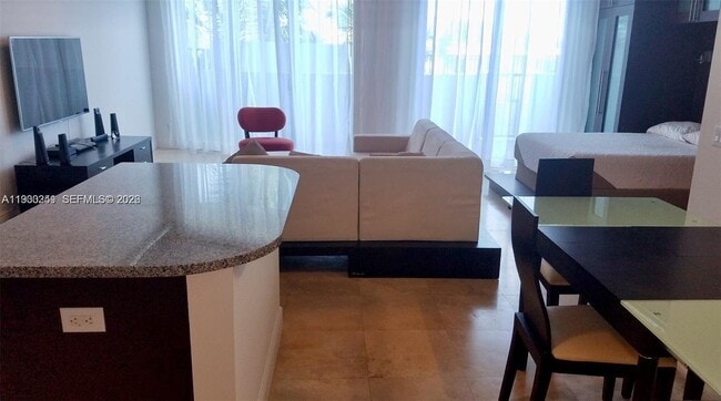 Building Photo - 3029 NE 188th St