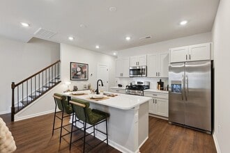 Building Photo - Kelly Ridge Townhomes