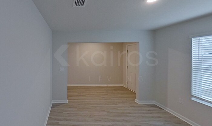 Building Photo - 4622 Malay Cir