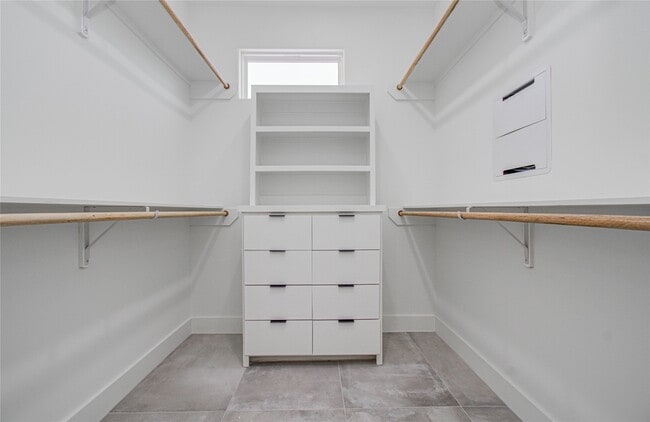 Building Photo - 4605 Edison St