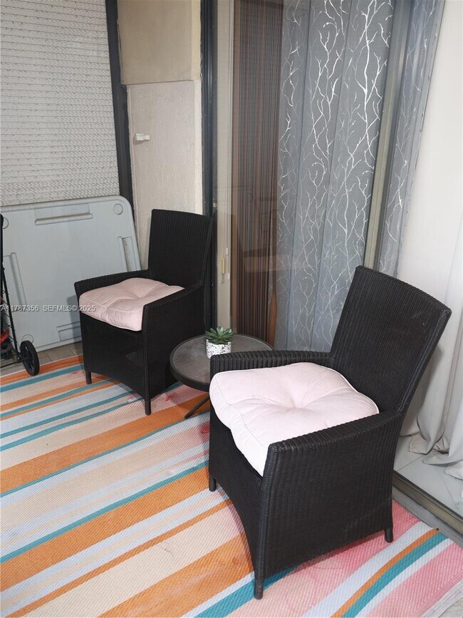 Building Photo - 5550 NW 44th St