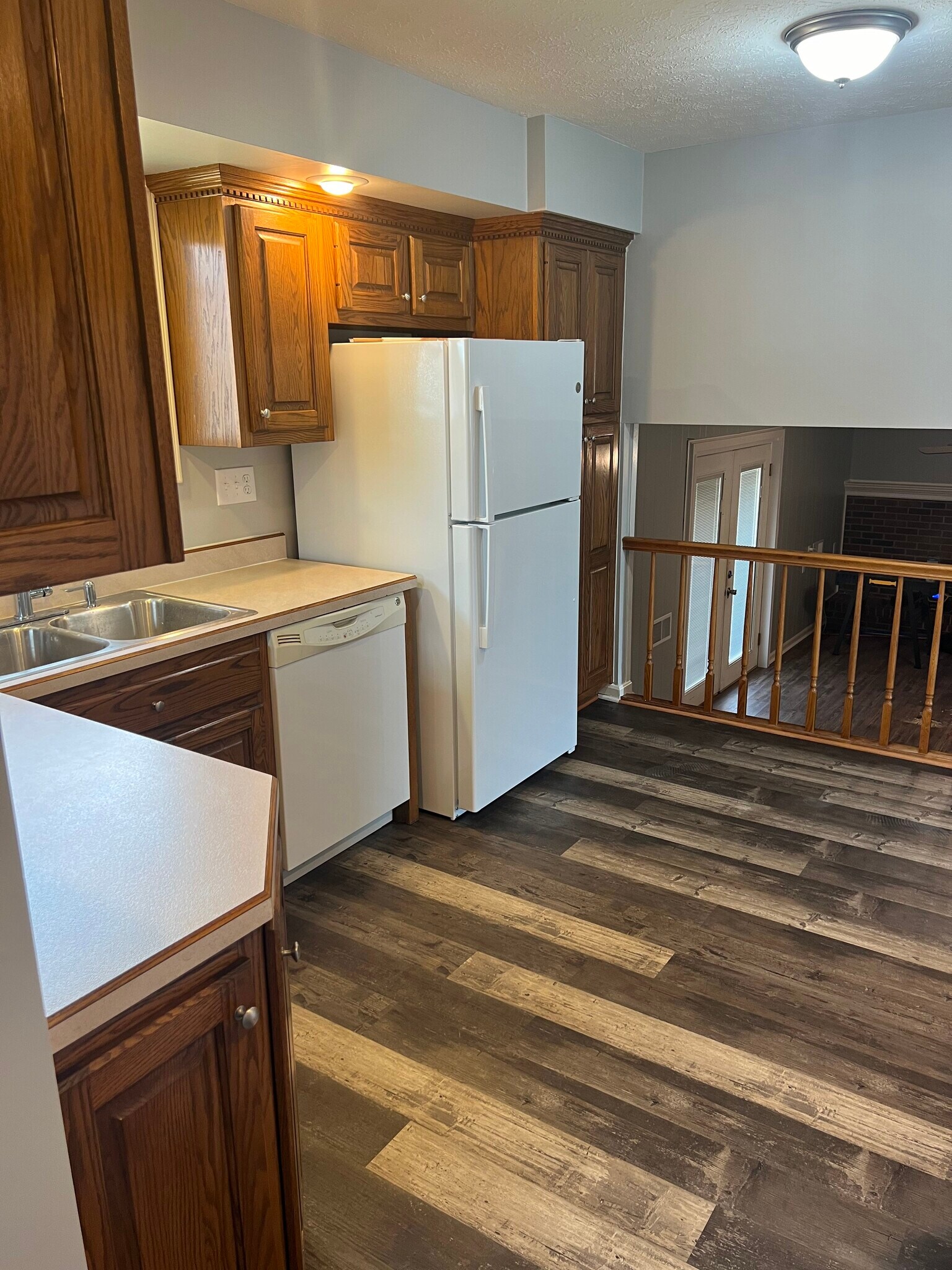 Building Photo - 8005 Casualwood Ct