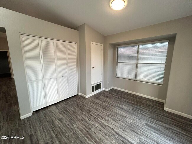 Building Photo - 4645 E Piedmont Rd